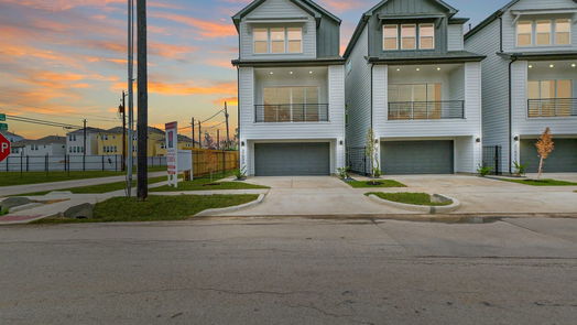 Houston 3-story, 3-bed 5703 Balbo Street E-idx