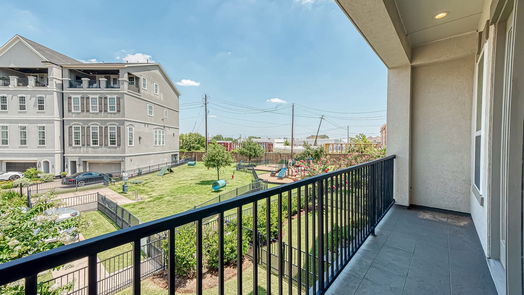 Houston 3-story, 3-bed 3510 Lannister Lane-idx