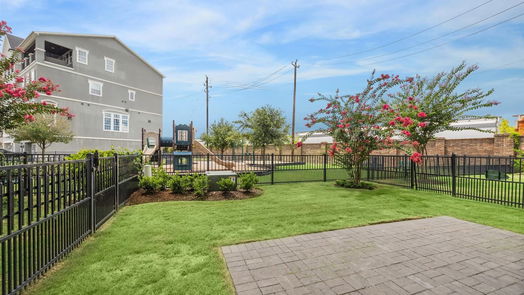 Houston 3-story, 3-bed 3504 Lannister Lane-idx