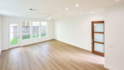 Houston 2-story, 3-bed 5320 Kiam Street-idx