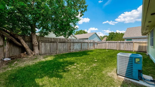 Houston 1-story, 3-bed 10310 Bushy Creek Drive-idx