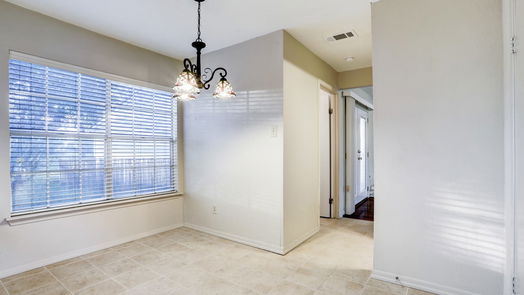 Friendswood 2-story, 4-bed 532 E Castle Harbour Drive-idx