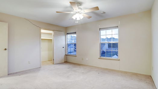 Friendswood 2-story, 4-bed 532 E Castle Harbour Drive-idx