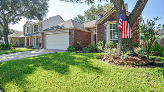 Houston 2-story, 3-bed 11215 E Travelers Way Circle-idx