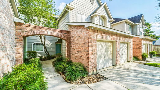 Kingwood 2-story, 2-bed 2306 Summit Way Court-idx