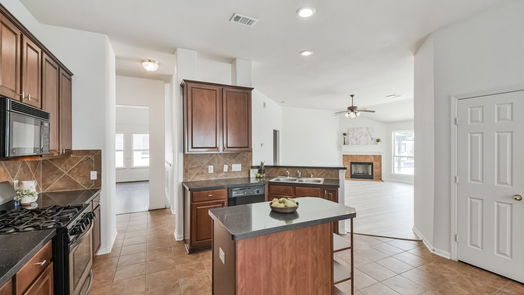 Spring 1-story, 3-bed 9127 Fernwillow Drive-idx