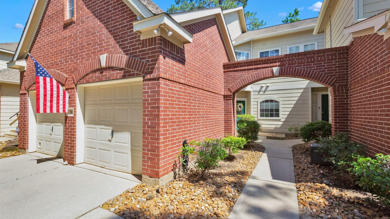 The Woodlands 2-story, 3-bed 30 S Magnolia Pond Place S-idx