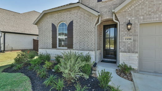 Conroe null-story, 4-bed 13016 Soaring Forest Drive-idx