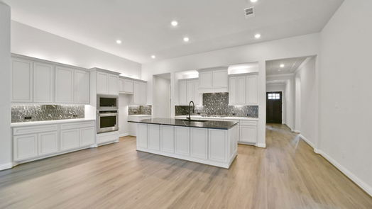 Conroe null-story, 4-bed 16110 Rustling Woods Court-idx