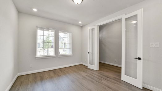 Conroe null-story, 4-bed 16110 Rustling Woods Court-idx