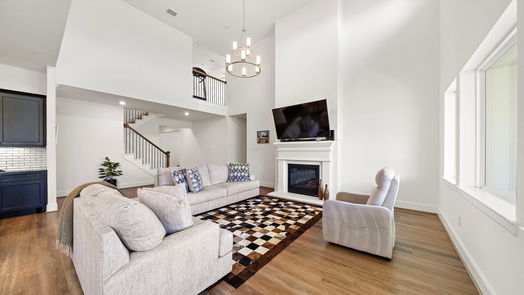 Humble 2-story, 5-bed 16918 Kyler Creek Trail-idx