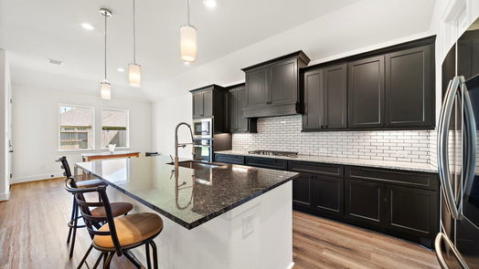 Humble 2-story, 5-bed 16918 Kyler Creek Trail-idx