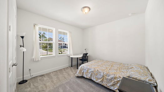Humble 2-story, 5-bed 16918 Kyler Creek Trail-idx