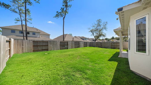 Humble 2-story, 5-bed 16918 Kyler Creek Trail-idx