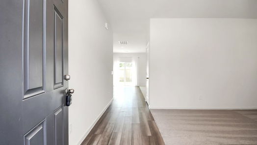 Huffman 2-story, 4-bed 28418 Peppard Lane-idx