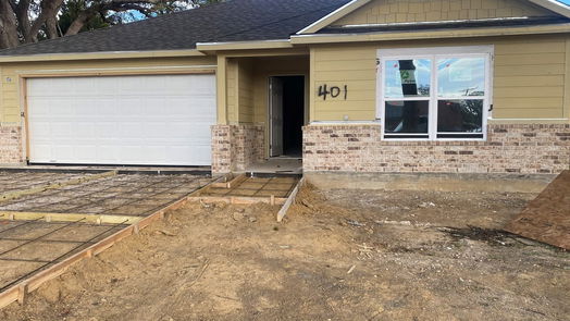 Anahuac 1-story, 4-bed 401 Park Street-idx