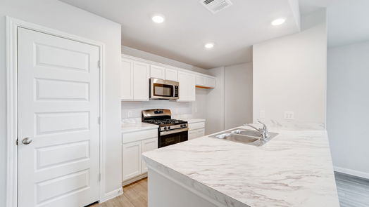 Cleveland null-story, 3-bed 1514 Rd 5102-idx