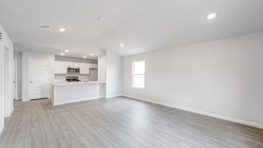 Cleveland null-story, 3-bed 1514 Rd 5102-idx