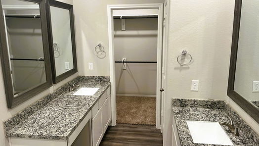 Conroe 2-story, 2-bed 708 Dogwood Trail-idx