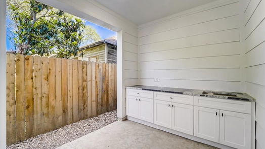 Houston 3-story, 3-bed 2708 Elysian-idx