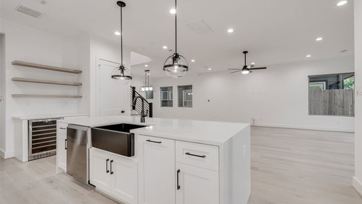 Houston 2-story, 3-bed 426 W 21ST Street-idx