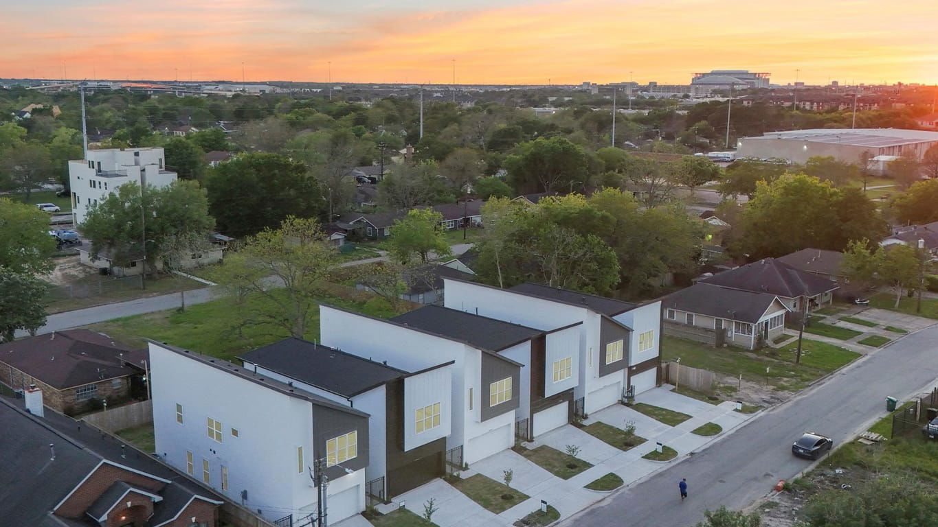 Starter Homes of Texas South End Sunnyside-3