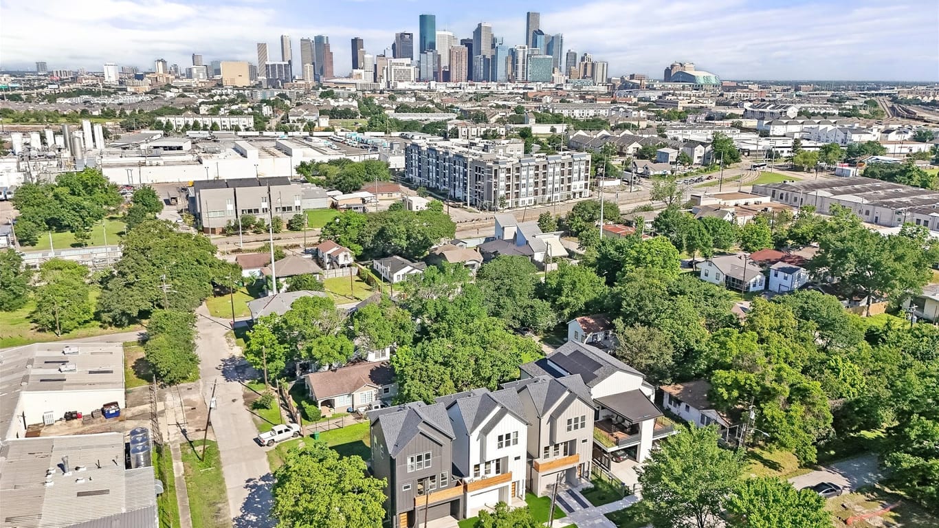 Houston 3-story, 3-bed 1428 Miller Street-idx