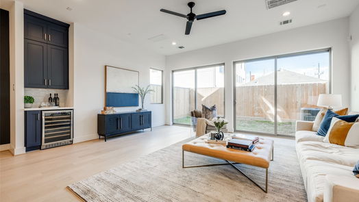 Houston 3-story, 4-bed 2111 PARK Street-idx