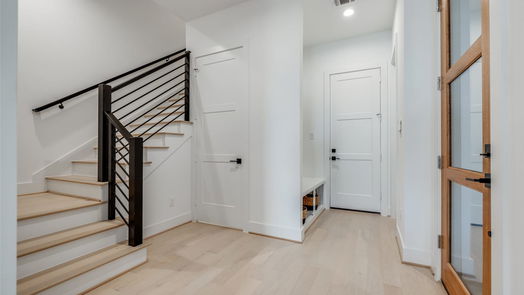 Houston 3-story, 4-bed 2111 PARK Street-idx