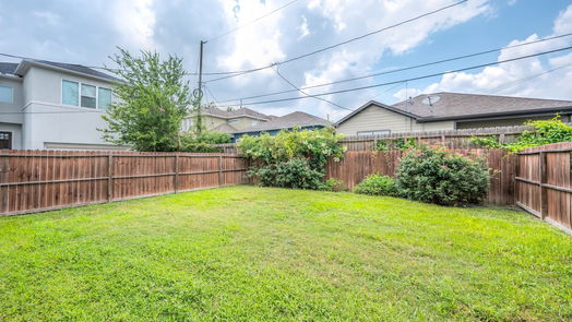 Houston 2-story, 3-bed 434 Yale Oaks Lane-idx