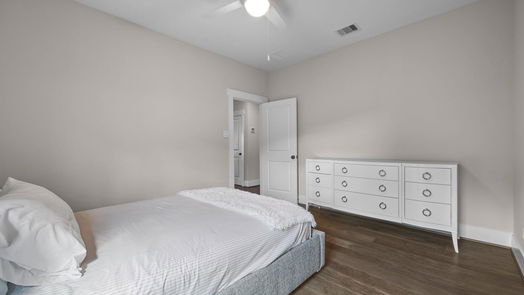 Houston 2-story, 3-bed 3511 Huntsford Drive-idx