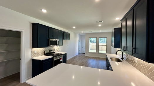 Magnolia 2-story, 4-bed 40615 Mostyn Lake Drive-idx