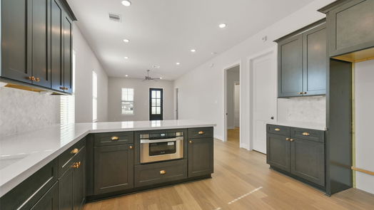 Pearland 1-story, 3-bed 2515 S Houston Avenue-idx