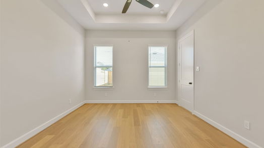 Pearland 1-story, 3-bed 2515 S Houston Avenue-idx