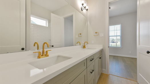 Pearland 1-story, 3-bed 2515 S Houston Avenue-idx