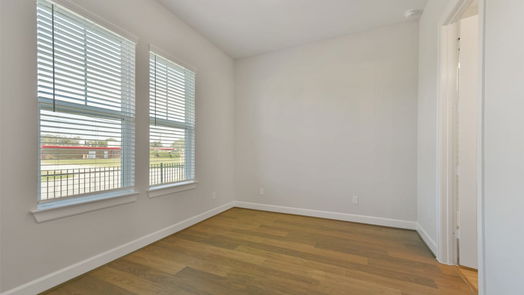 Pearland 1-story, 3-bed 2515 S Houston Avenue-idx