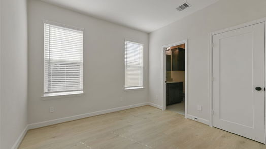 Pearland 2-story, 3-bed 2513 S Houston Avenue-idx