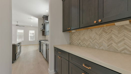 Pearland 2-story, 3-bed 2513 S Houston Avenue-idx