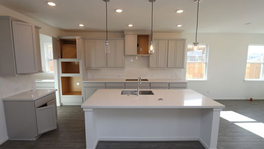 Fulshear 1-story, 2-bed 4626 Rustic Grove Lane-idx