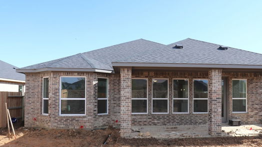 Fulshear 1-story, 2-bed 4626 Rustic Grove Lane-idx