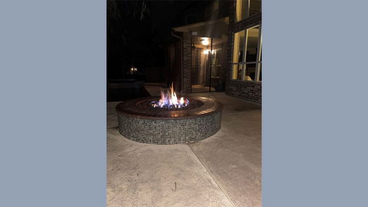 Kingwood 2-story, 4-bed 1218 Charing Cross Way-idx