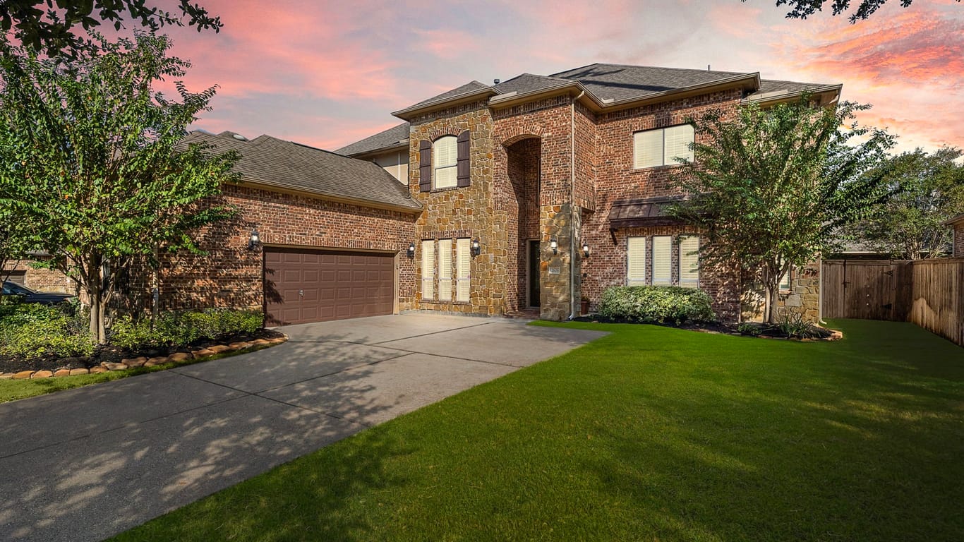 Spring 2-story, 6-bed 2606 Mockingbird Meadows Court-idx