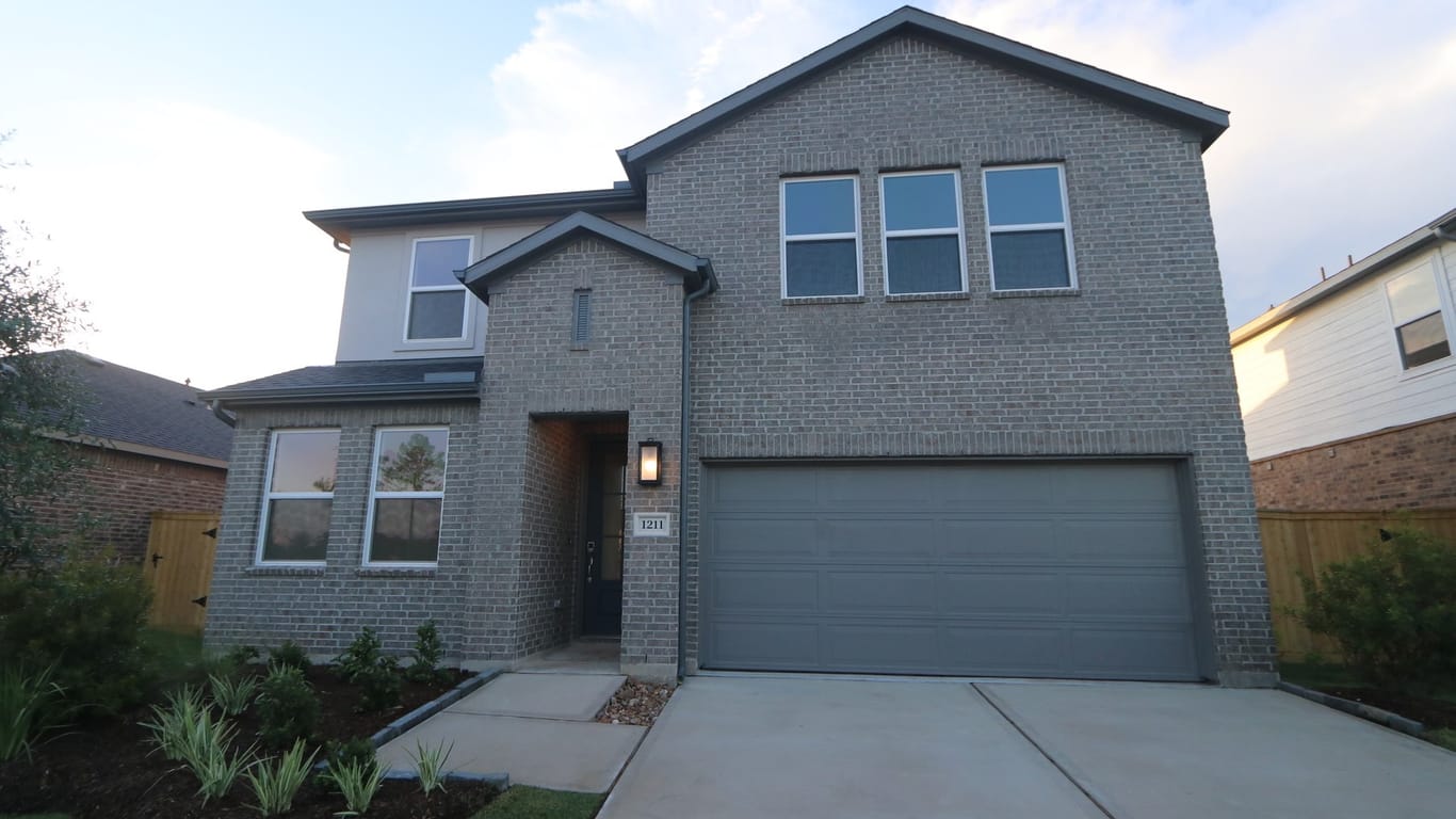 Tomball 2-story, 5-bed 1211 Sugar Drive-idx