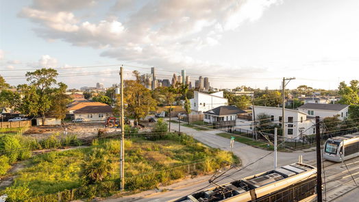 Houston 3-story, 3-bed 703 Boundary Street-idx