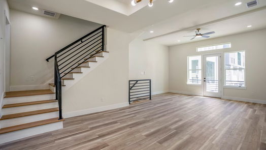 Houston 3-story, 3-bed 1805 Emir Street J-idx