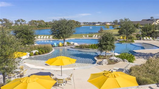 Mission 2-story, 5-bed 1302 Daybreak Court-idx