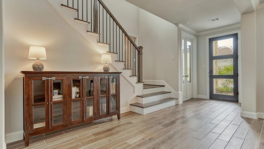 Spring 2-story, 4-bed 5319 Brandi Lake Drive-idx