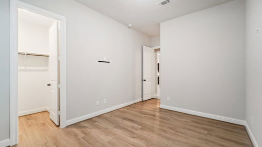 Spring null-story, 4-bed 28227 Cedar Peak Drive-idx