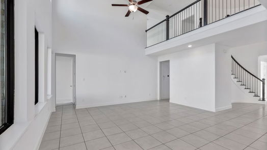 Tomball 2-story, 5-bed 18 Venetia Grove Drive-idx