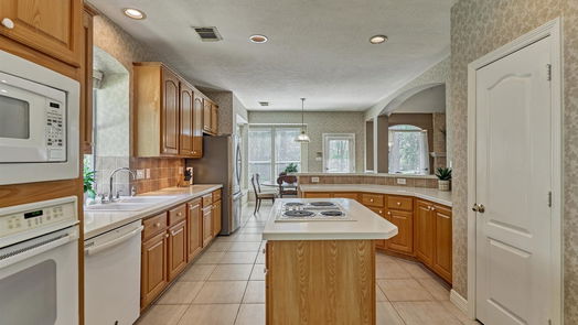Conroe 2-story, 4-bed 14851 Old Conroe Road-idx